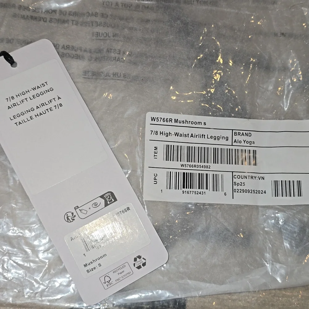 Alo Yoga FLAW 7/8 High-Waist Airlift Legging In Mushroom Small $134 *Minor FLAW* - Picture 7 of 16